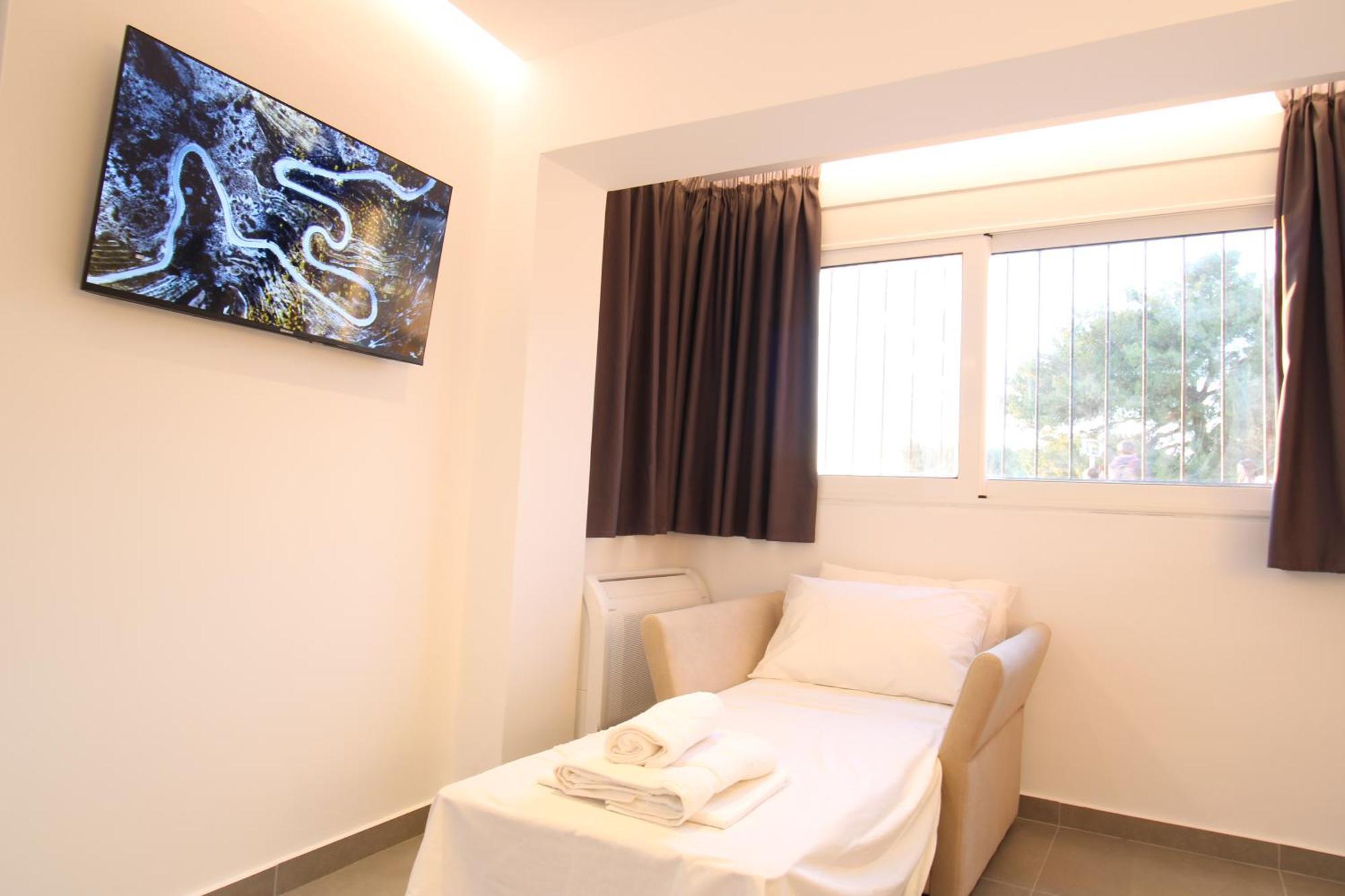 Melina'S Seaside Retreat Aparthotel Ksamil Ngoại thất bức ảnh