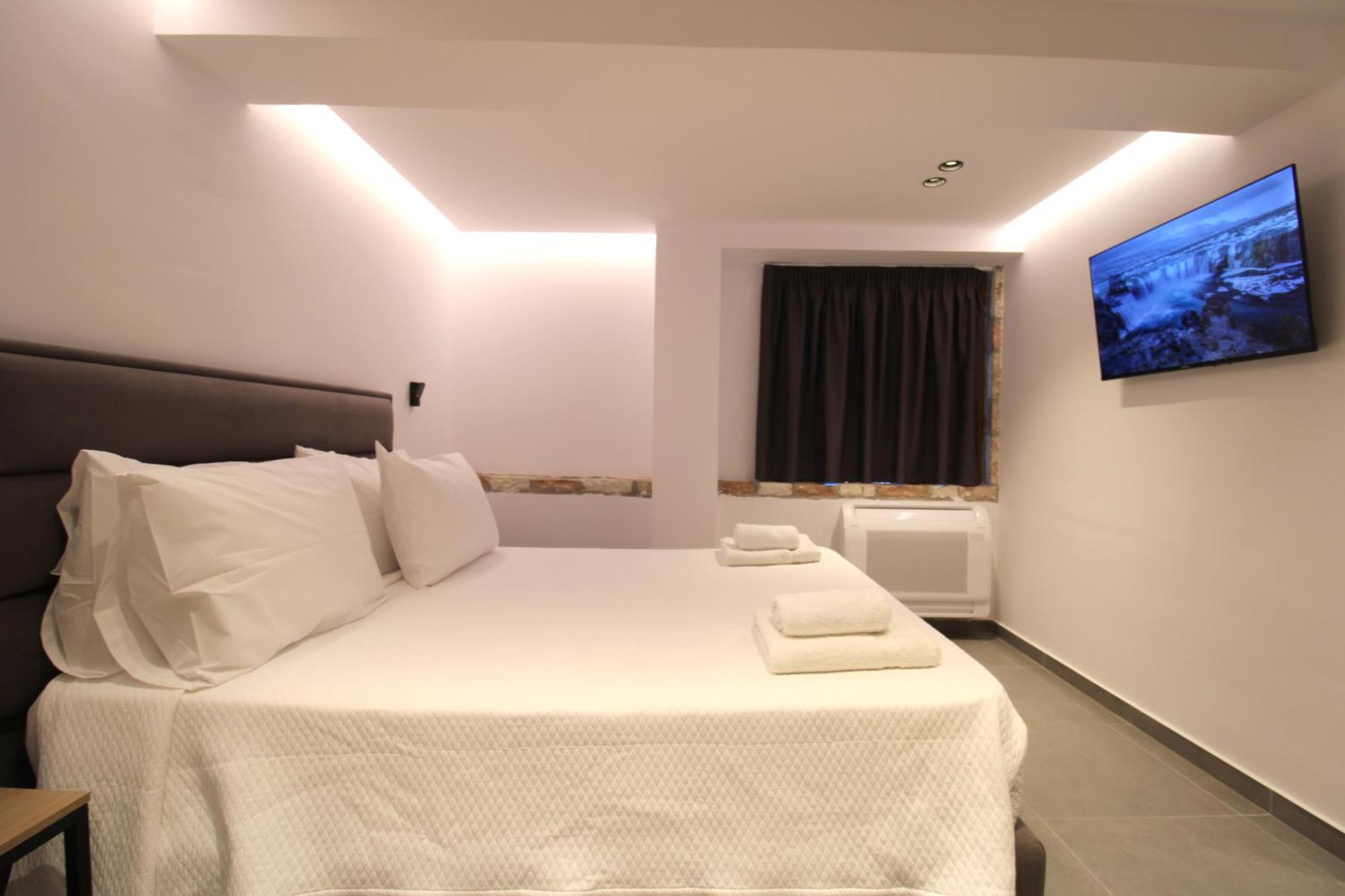 Melina'S Seaside Retreat Aparthotel Ksamil Ngoại thất bức ảnh